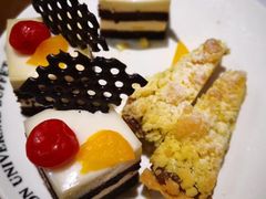 -亚马逊环球美食百汇(新城吾悦广场店)