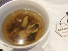 -黔蘑菇四季餐厅(观山湖店)