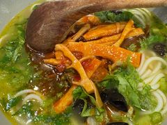 -百春原湖南牛肉粉(百联世纪店)