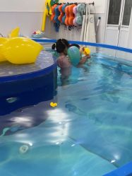 -雏芽婴幼儿游泳·小美医生小儿推拿(西村店)