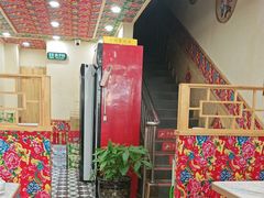 -九妹农家大铁锅东北菜(江湾店)