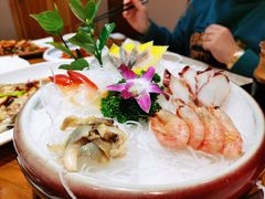 赤身拼盘-青瓦餐厅·生鱼片·韩园烤肉(西塔店)