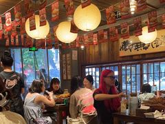 -杨老头鲜货烧烤(太古里店)