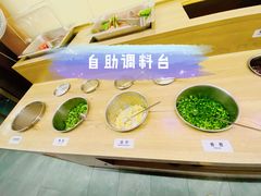 -谭鸭血老火锅(万象九宜城店)