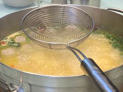 -领鲜潮牛鲜牛羊肉火锅(宏昌店)