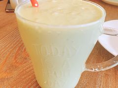 -丽莎沙拉轻食餐厅(国贸店)