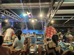 -渔家火锅·海鲜自助餐·演艺(亚龙湾天域酒店)