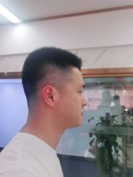 -摩登时尚烫染定制专家