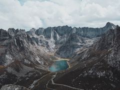 -莲宝叶则景区