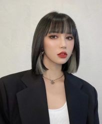 -变画·发型STUDIO