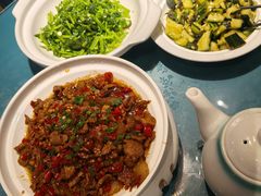 -呷湘厨·鱼汤捞饭·剁椒鱼头·辣椒炒肉(国家会展中心店)