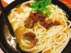 -鑫花溪牛肉米粉(凤凰街创始总店)