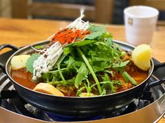 -喇喇排骨火锅·传统韩式脊骨汤(望京西园总店)