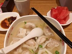 -南城香·饭香串香馄饨香(花园北路店)