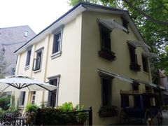 -也枫·小黄楼(南山路旗舰店)