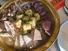 -八大碗·地道东北菜(白塔堡店)