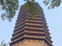 -玲珑塔公园