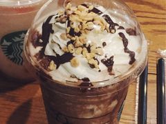 -星巴克(西藏路店)