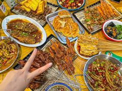 -黄小串·烤串海鲜涮牛肚(升龙广场店)