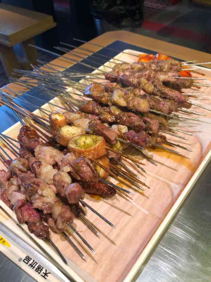 绿地三只羊羊肉串(民祥园路店)-"在徐州最喜欢的一家烧烤店!