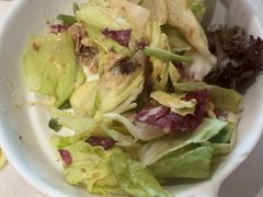 金枪鱼蔬菜沙拉-斗牛士牛排(南京东路店)