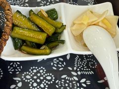-八两八金·莱芜特色炒鸡(市南漳浦路店)