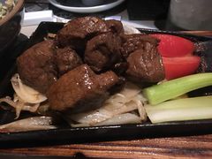 -穹六人间 people 6(岳阳路店)