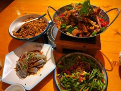 -民食香·腊排骨野生菌美食(木府店)
