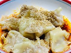 -八二小区抄手(龙湖上城天街店)