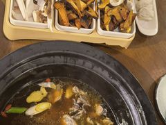 -菌乡缘·野生菌蒸汽鱼火锅(江边夜市店)