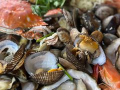 -老东镇啤酒屋海鲜加工·蒸汽海鲜·海鲜烧烤(台东店)