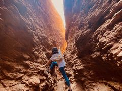 -天山神秘大峡谷