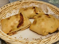 馕坑烤包子-巴扎美食·新疆菜·西域歌舞表演餐厅(新疆大厦店)