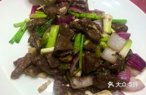 Wok Hei Ginger and Green Onion Stir-Fried Beef