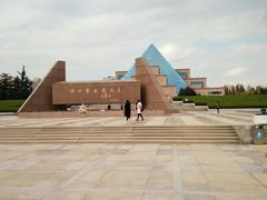 -上海市龙华烈士陵园