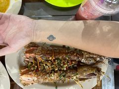-拉威海鲜市场