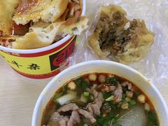 -江三王记牛杂馆(总店)