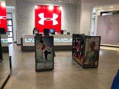 -UNDER ARMOUR(新燕莎奥莱店)