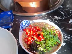 -楼外楼大刀肉传统火锅居(繁荣路店)