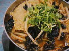 -红鼻子桂林米粉(金唐新光界店)