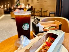 -星巴克臻选(万象前海店)