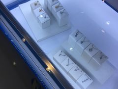 -国药中服免税(北京坊店)