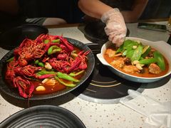 -沪小胖·小龙虾·蓝龙王(八佰伴店)