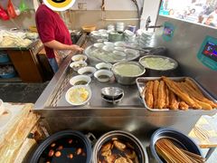 -陈小五小吃部