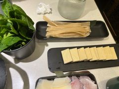 -新辣道鱼火锅(上地华联店)