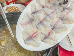-花苑美食横琴生蚝火锅(拱北粤华路店)