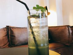 -Me Coffee下午茶艺术空间