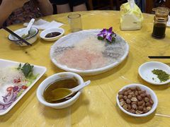 -官塘陈记鱼生·潮汕砂锅粥·牛肉火锅(潮枫路总店)