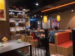-川芙蓉·市井老川菜(长寿路店)
