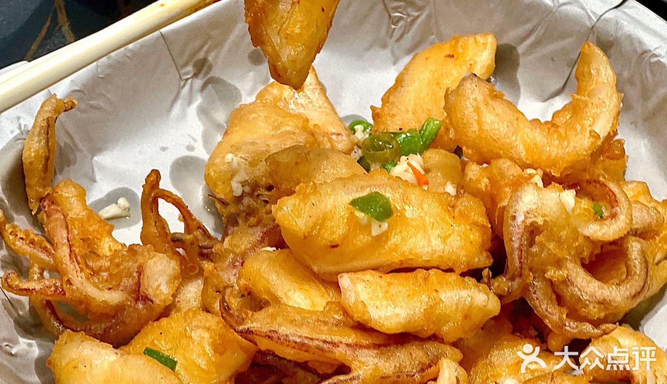 都给我去吃这家生蚝🦪贼肥嫩新鲜！！